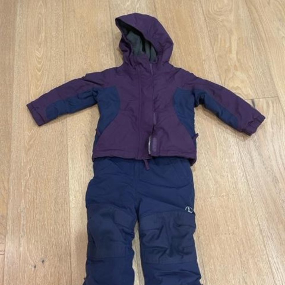 Lands' End Kids Squall Fleece Lined Waterproof Insulated Jacket and Bibs (snow)